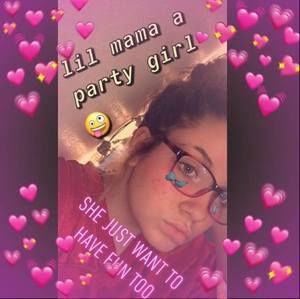 Meet your Posher, Danielle